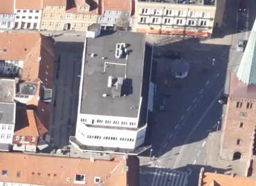 585 m² Shop for rent in Nyborg, Gl. Torv 2 (5800) - 0 | MatchOffice.com