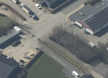 Kontor til leje på Industrivej 12, 8752 Østbirk - 2031 m² | Foto 0 - Lokalebasen