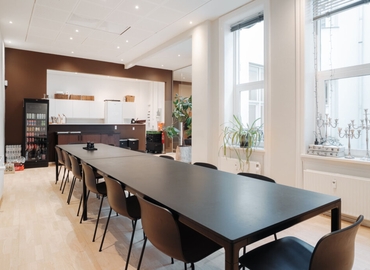 Office Kristen Bernikows Gade 4 1105 Copenhagen City Center