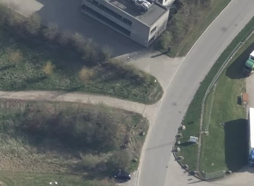 Lager / produktion Beringvej 17 8361 Hasselager