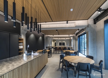 Office A. P. Møllers Allé 55 2791 Dragor