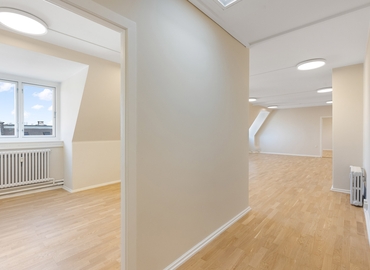 Office H. C. Andersens Boulevard 37 1553 Copenhagen V