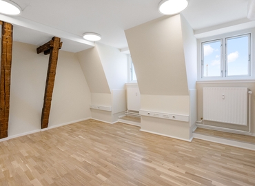 Office H. C. Andersens Boulevard 37 1553 Copenhagen V