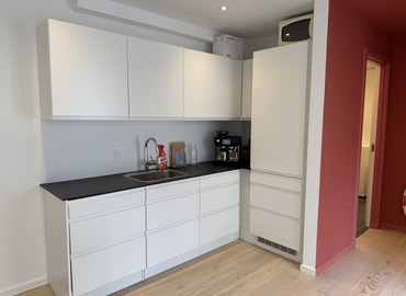 Office Landskronagade 11B 2100 Copenhagen Ø