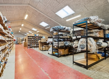 298 m² Warehouse up for rent in Vejle, Hjulmagervej 17C (7100) - 1 | MatchOffice.com