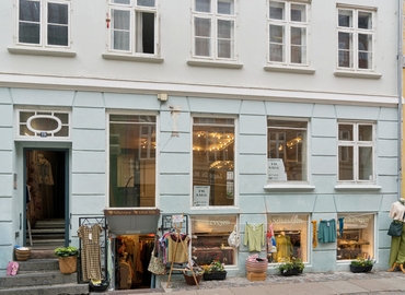 Butik Larsbjørnsstræde 19 1454 København K