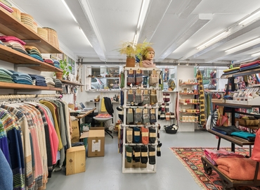 Butik Larsbjørnsstræde 19 1454 København K
