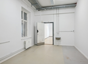 150 m² Commercial shop for rent in Holte, Holte Stationsvej 36 (2840) - 11 | MatchOffice.com