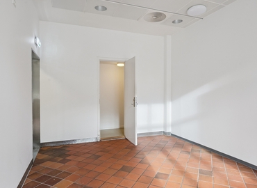 150 m² Shop for rent in Holte, Holte Stationsvej 36 (2840) - 13 | MatchOffice