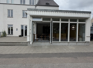 Butik til leje på Liselejevej 48, 3360 Liseleje - 55 m² | Foto 1 - Lokalebasen