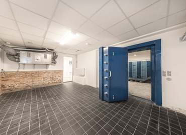 Office H.C. Andersens Boulevard 5 1552 Copenhagen V