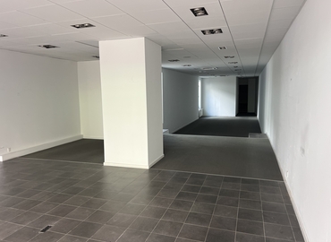 Shop Slotsgade 1A 3400 Hillerod