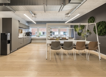 Office Østbanegade 123 2100 Copenhagen Ø