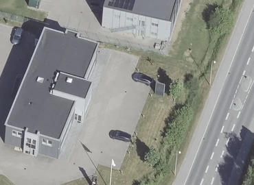 Lager / produktion Cedervej 4+7A 8462 Harlev J