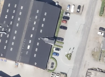 Lager / produktion Industrivej 12 5672 Broby