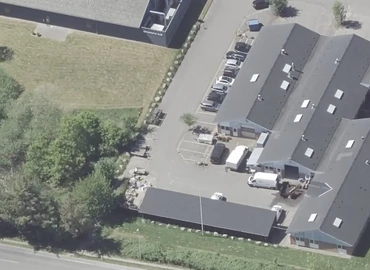 Lager / produktion Parallelvej 4 8751 Gedved