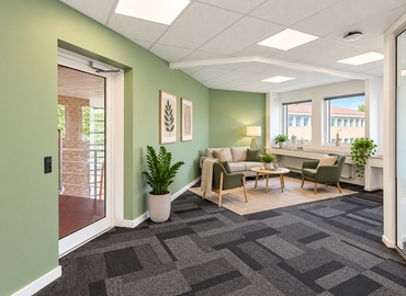 Office Roskildevej 10 3400 Hillerod