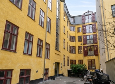 9384439 studiestraede 14