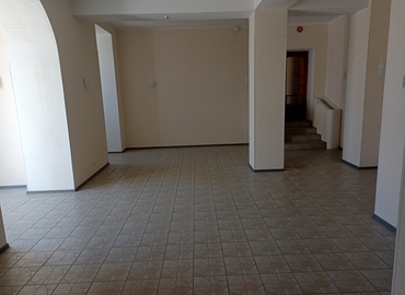 700 m² Business space in Kohtla-Järve, Keskallee 21 (30321) - 4 | MatchOffice.com