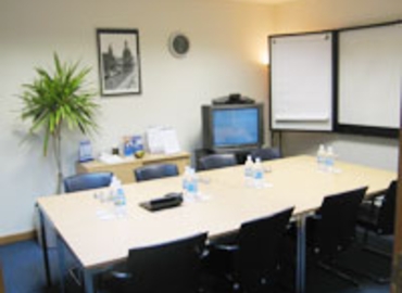 100 m² Serviced office property available to rent in Cairo, Nile City Towers (11624) - 2 | MatchOffice