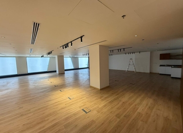 Office 2C42+8F7 11865 Cairo