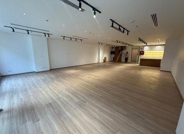 Office 2C42+8F7 11865 Cairo