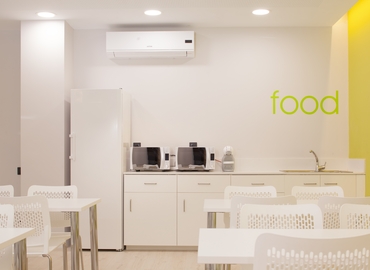 Parque empresarial en alquiler en Mataró 1800 m², Ronda President Irla 26 - 4 | MatchOffice.es