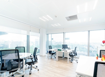 Alquile oficinas de coworking en Madrid Centro 500 m², Paseo de la Castellana 79 - 6 | MatchOffice.es