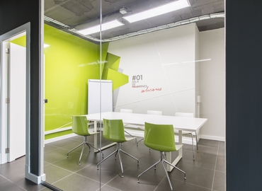Micentro de negocio disponible para alquilar en Polígono Son Castelló 80 m², Carrer del Fluvià - 5 | MatchOffice.es