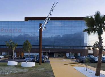 2500 m² Serviced office property up for rent in Seville, Carretera de la Exclusa nº 11 (41011) - 1 | MatchOffice