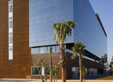 Centros de oficinas en alquiler en Sevilla 2500 m², Carretera de la Exclusa nº 11 - 2 | MatchOffice