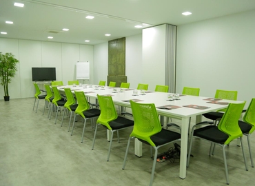 Centros de negocio en alquiler en Madrid Centro 120 m², c/ Agustín de Foxá - 5 | MatchOffice.es