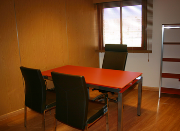 Centros de oficinas en alquiler en Málaga 65 m², Boulevard Louis Pasteur 5 - 7 | MatchOffice.es