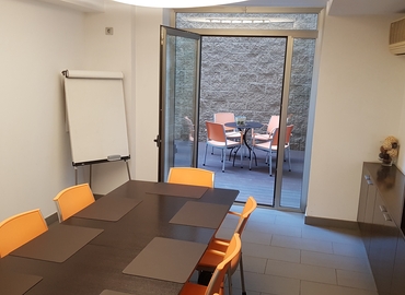 20 m² Business park place for rent in Barcelona, Carrer d'Aragó 336 (08009) - 0 | MatchOffice.com