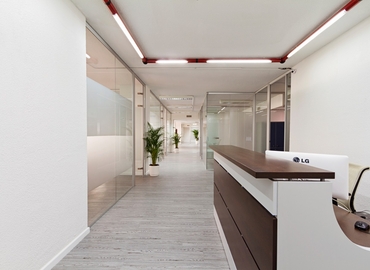 Centros de oficinas en alquiler en Madrid Centro 350 m², Jacometrezo 15 - 4 | MatchOffice.es
