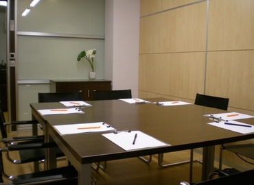 Centros de negocio disponible para alquilar en Castelló 25 m², Calle Poeta Verdaguer 1 - 7 | MatchOffice.es