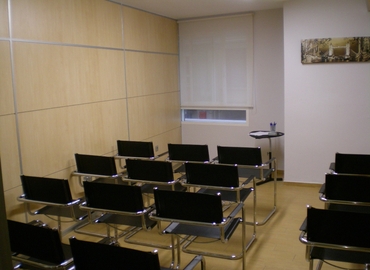 Centros de negocio disponible para alquilar en Castelló 25 m², Calle Poeta Verdaguer 1 - 13 | MatchOffice