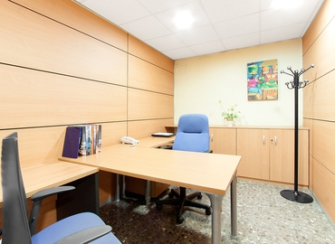 48 m² Serviced office place for rent in Barcelona, Travessera de Gràcia 56 (08006) - 25 | MatchOffice.com