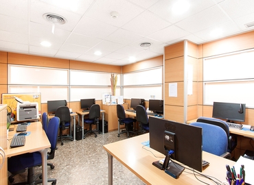 48 m² Business space building up for rent in Barcelona, Travessera de Gràcia 56 (08006) - 26 | MatchOffice.com