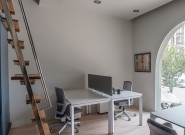 Parque empresarial en alquiler en Eixample 19 m², Carrer de Balmes 59 - 2 | MatchOffice.es