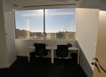 Micentro de negocio en alquiler en Madrid Centro 45 m², Camino Fuente de la Mora 9 - 11 | MatchOffice.es