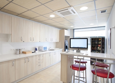 Centros de negocio en alquiler en Málaga 70 m², Plaza de la Solidaridad 12 - 11 | MatchOffice