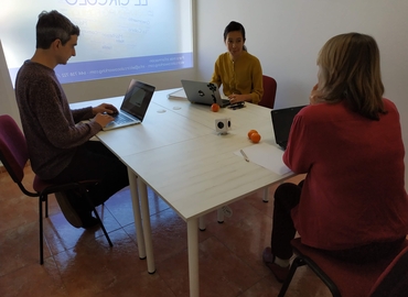 Explore oficinas compartidas en Málaga 200 m², Calle Luis F Pallardo Peinado 7 - 3 | MatchOffice