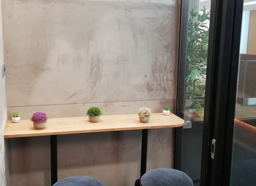 Parque empresarial en alquiler en Madrid Tetuán 70 m², Calle del Poeta Joan Maragall 23 - 8 | MatchOffice.es