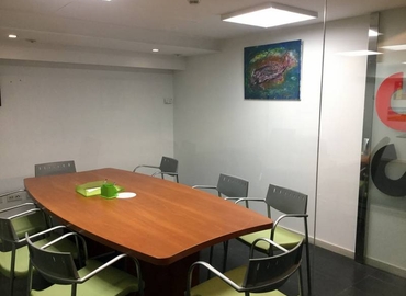 Choose a 30 m² Conference space in Barcelona, Carrer d´Arago 366 (08009) - 8 | MatchOffice.com