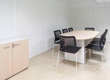 Book a 38 m² Conference space in Valencia, Calle Guillem de Castro 9 (46007) - 2 | MatchOffice