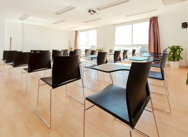 Reserve sala de reuniones en Eixample 400 m², Carrer de Provença - 2 | MatchOffice