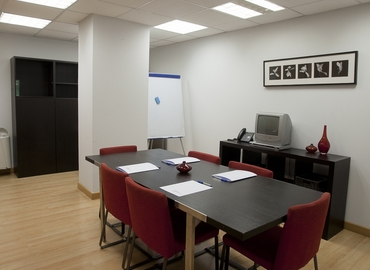 Book a 50 m² Conference center in Madrid Centro, Calle Juan Bravo 3A (28006) - 5 | MatchOffice