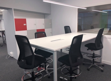 Elija sala de juntas en Salamanca 40 m²,  Calle Segunda 43 Poligono Montalvo III. Carbajosa de la Sagrada - 3 | MatchOffice.es