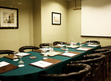 Alquile sala de juntas en Madrid Centro 30 m², Calle de Leganitos 15-17 - 3 | MatchOffice